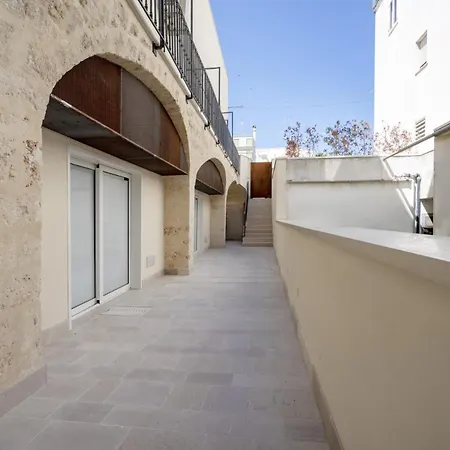 Palazzotorre 101 - Luxury & Terrace * בארי