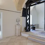 Palazzotorre 101 - Luxury & Terrace Μπάρι