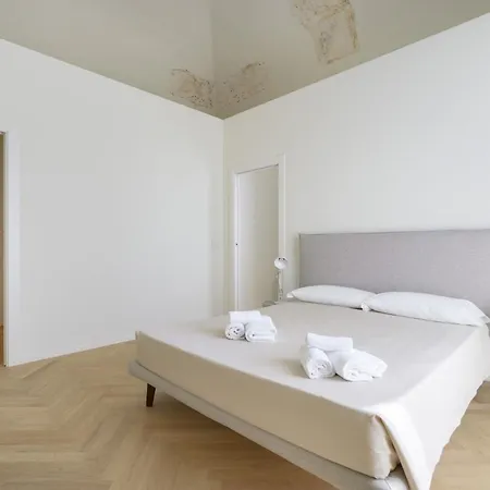 Palazzotorre 101 - Luxury & Terrace Apartment Bari